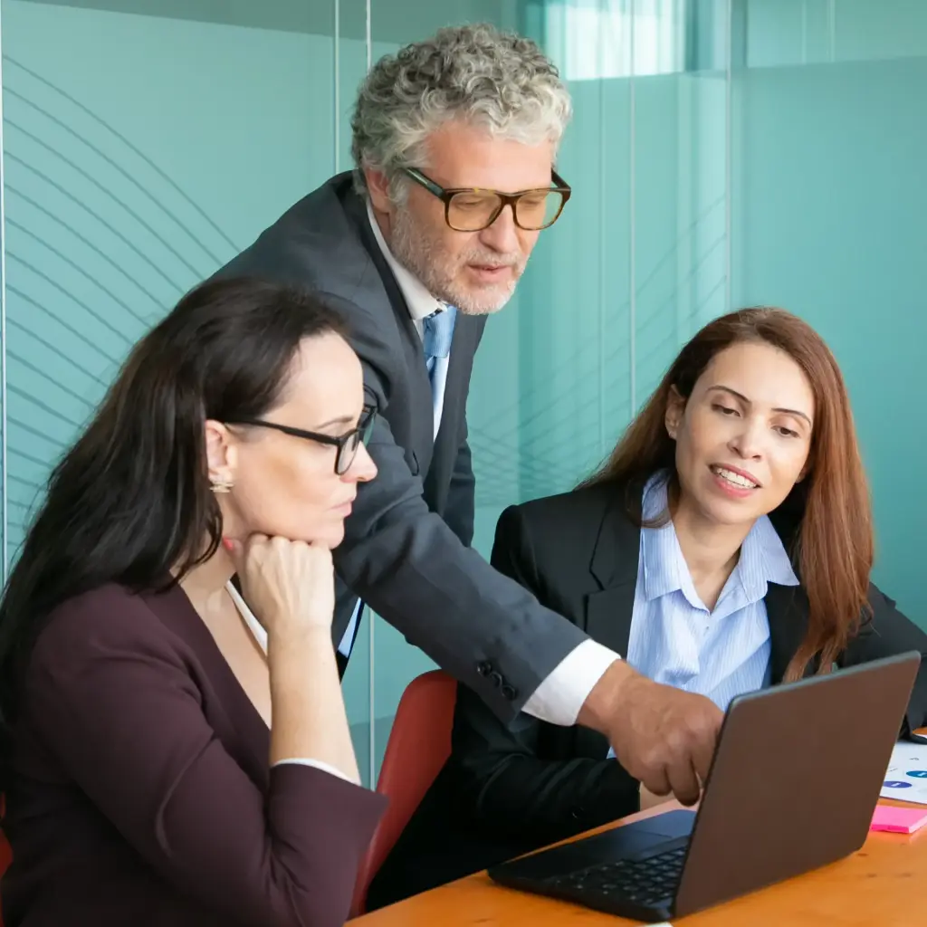 Diplomado 24/7 - Aspectos Legales que debes saber como propietario o asesor de un negocio